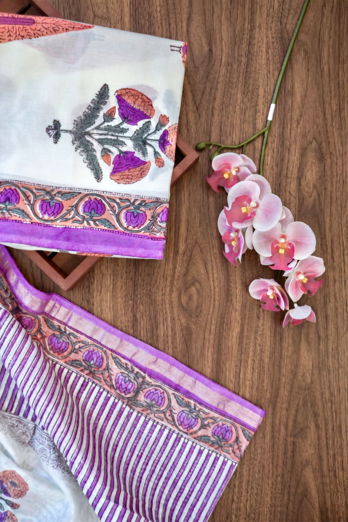 WHITE PURPLE