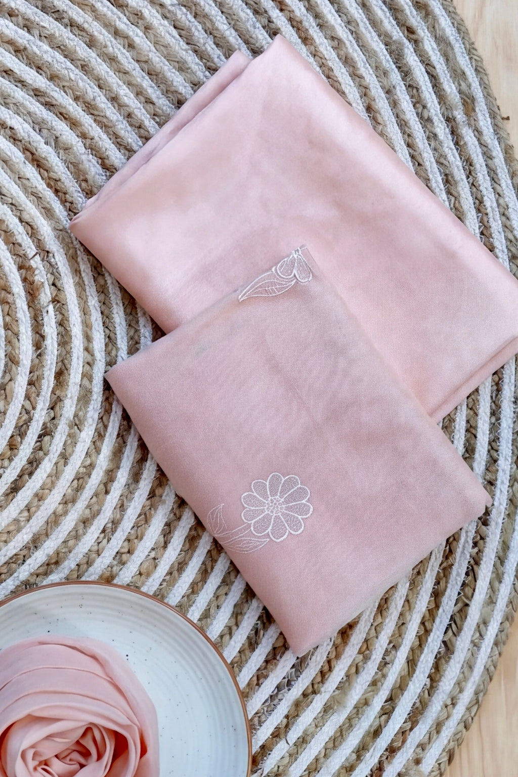 PEACH APPLIQUE