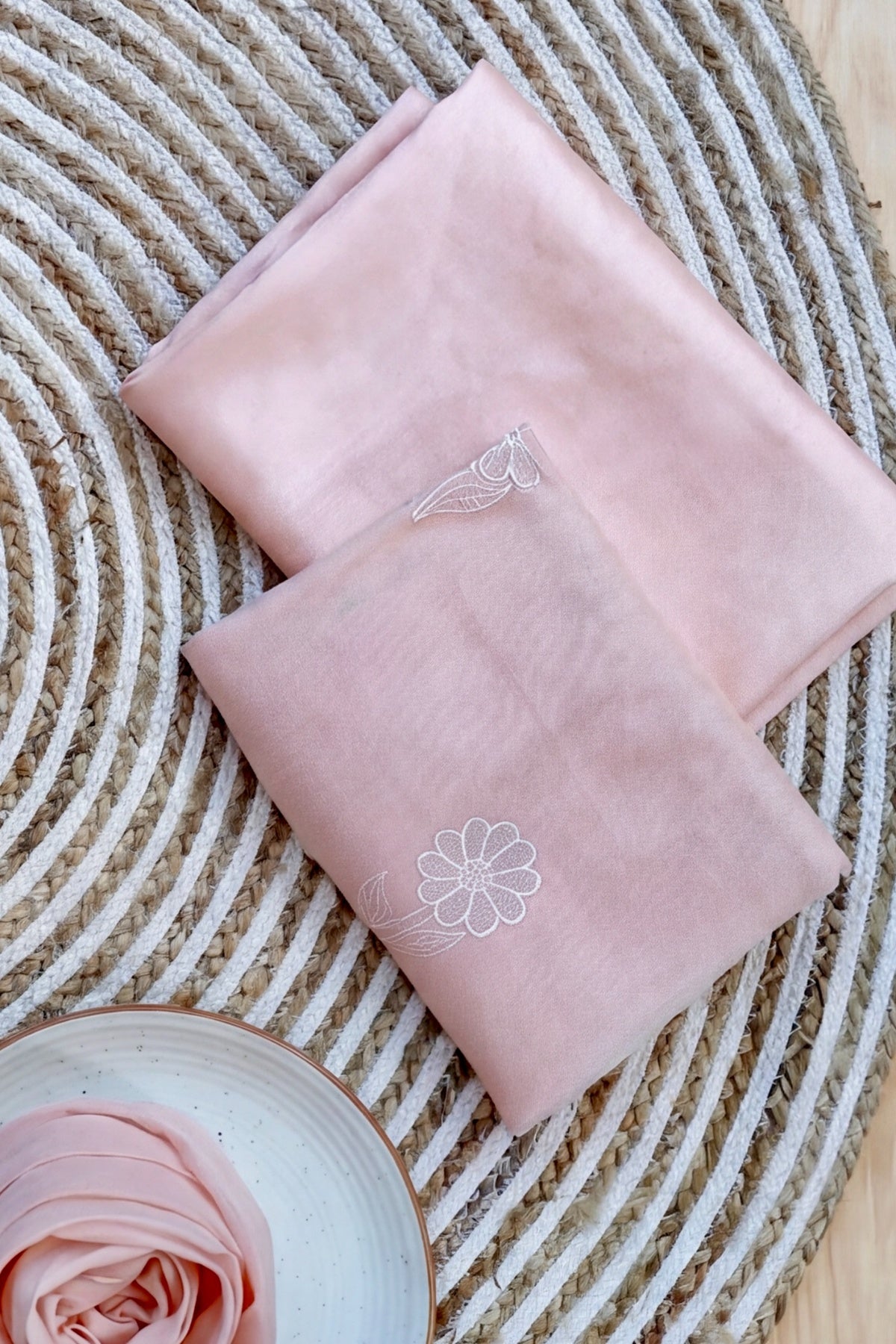 PEACH APPLIQUE